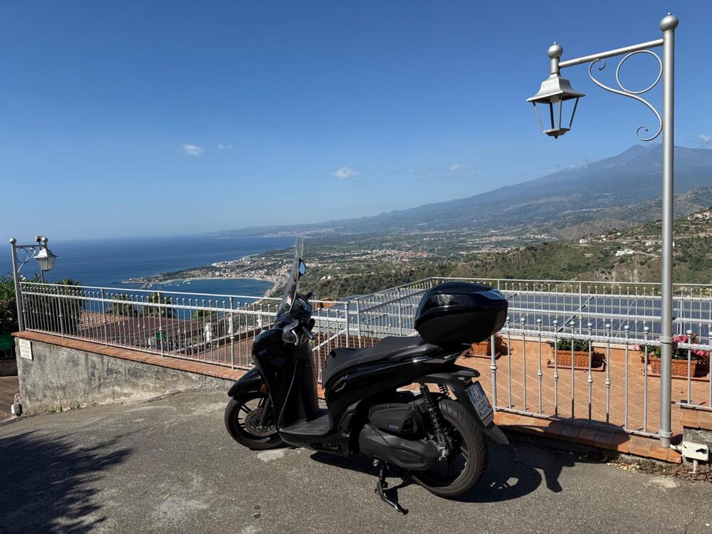 Honda SH 350 (2021 - 24) (4)