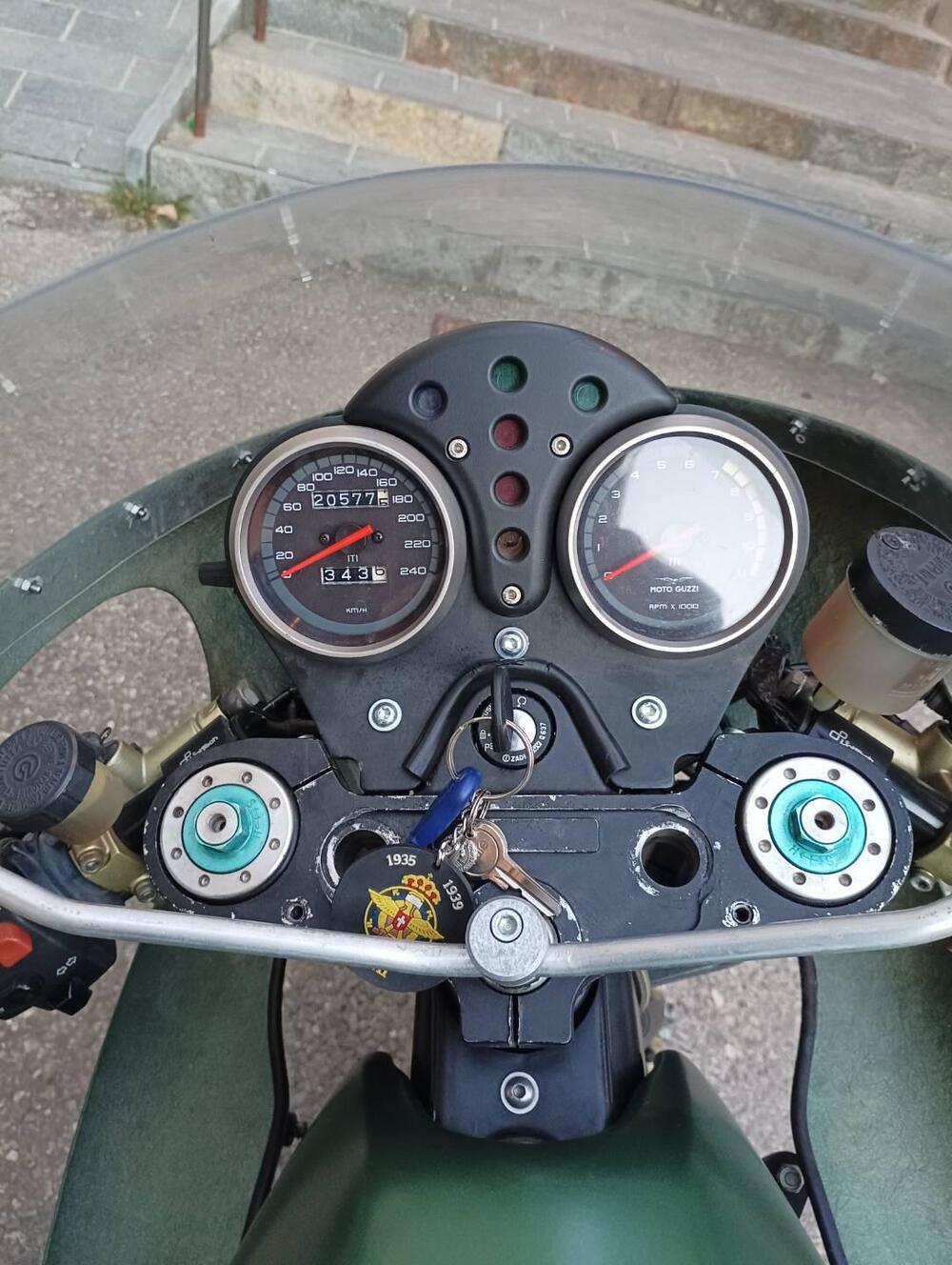 Moto Guzzi V11 Scura R (2005 - 06)