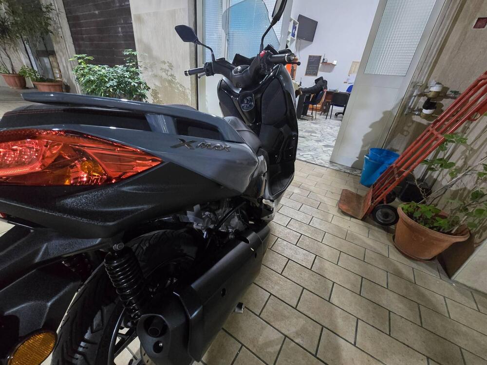 Yamaha X-Max 300 Tech Max (2021 - 24) (3)