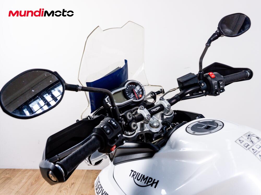 Triumph Tiger 800 XRx (2015 - 17) (11)