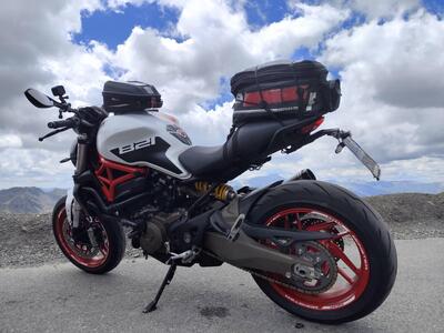 Ducati Monster 821 ABS (2014 - 17) usata