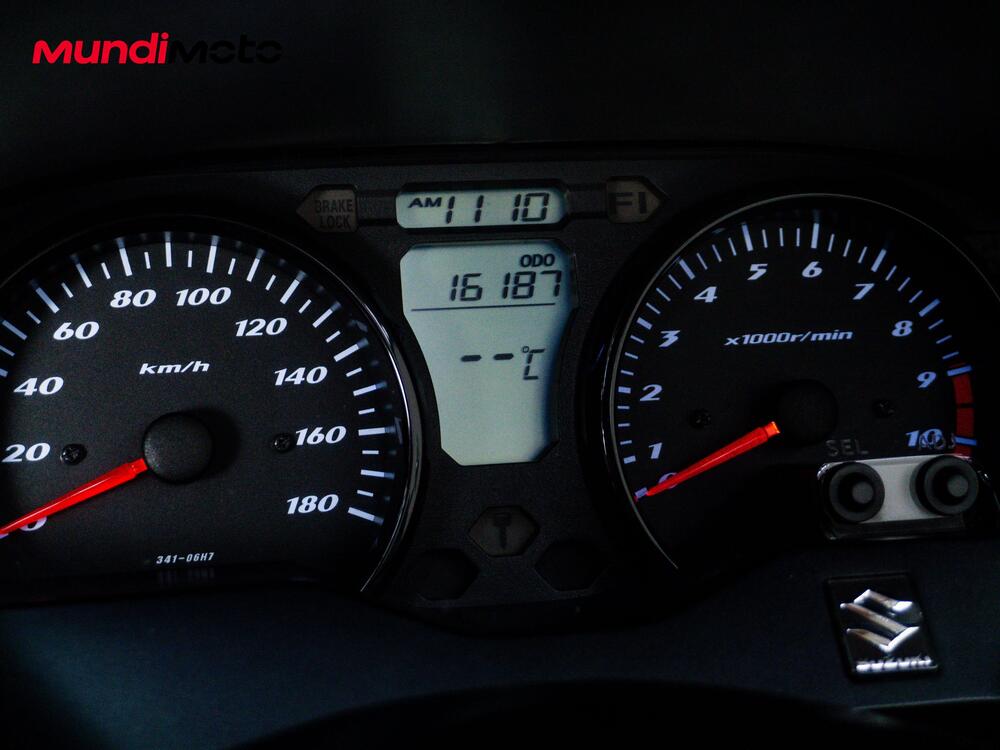 Suzuki Burgman 400 (2022 - 24) (12)