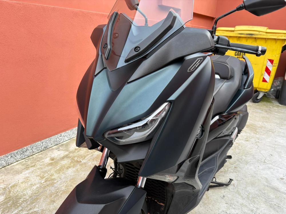 Yamaha X-Max 300 Tech Max (2021 - 24) (5)