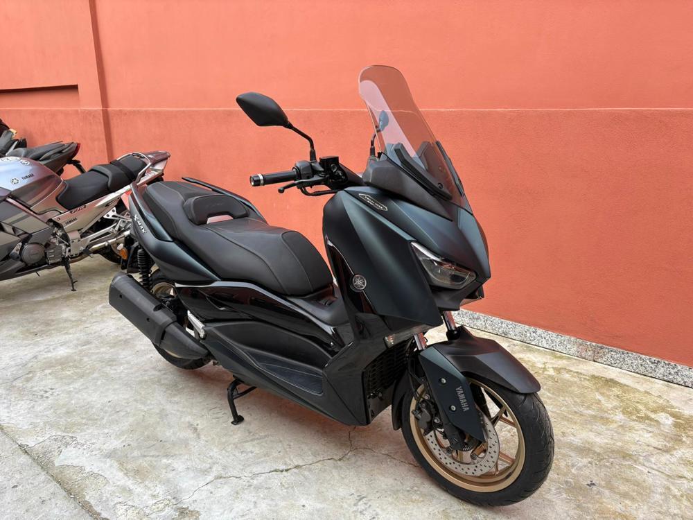 Yamaha X-Max 300 Tech Max (2021 - 24) (2)