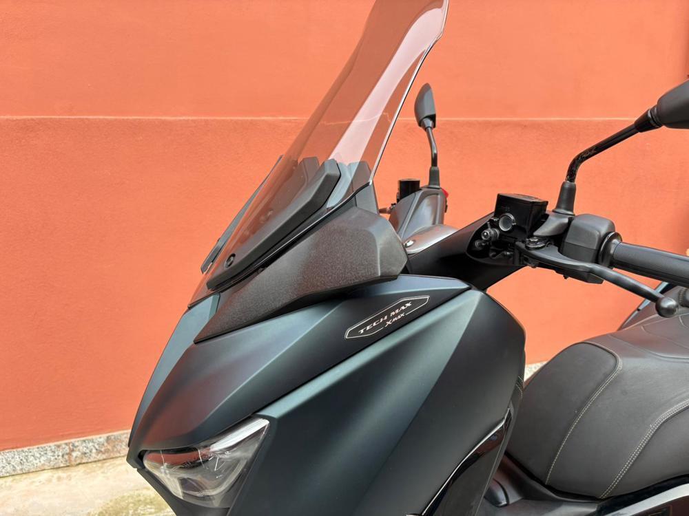 Yamaha X-Max 300 Tech Max (2021 - 24) (8)