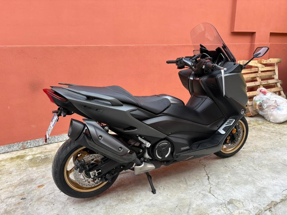 Yamaha T-Max 560 Tech Max (2020) (3)