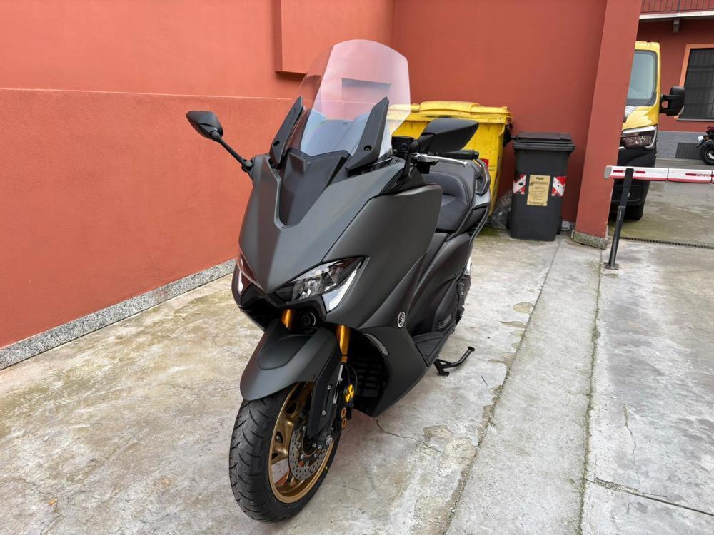 Yamaha T-Max 560 Tech Max (2020) (6)
