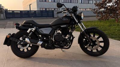 Keeway Motor K-Light 125 (2021 - 25) usata