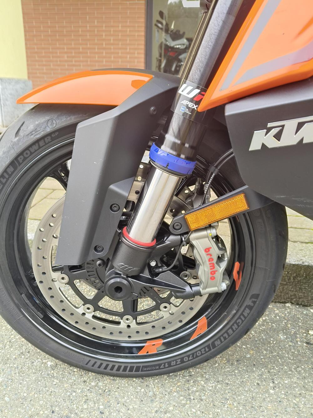 KTM 1390 Super Duke R EVO (2024 - 26) (7)