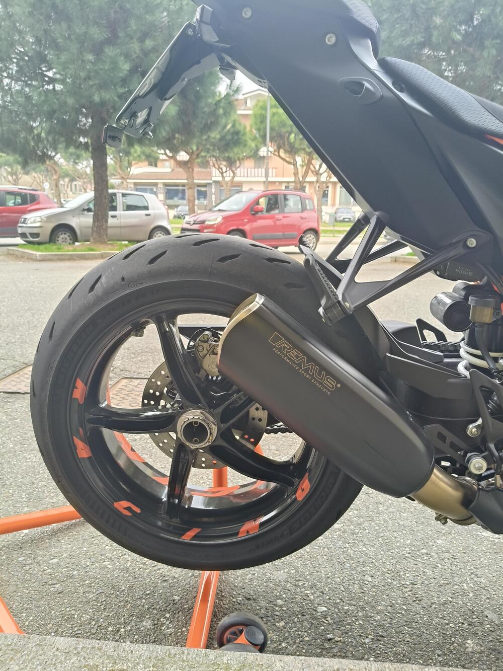 KTM 1390 Super Duke R EVO (2024 - 26) (10)
