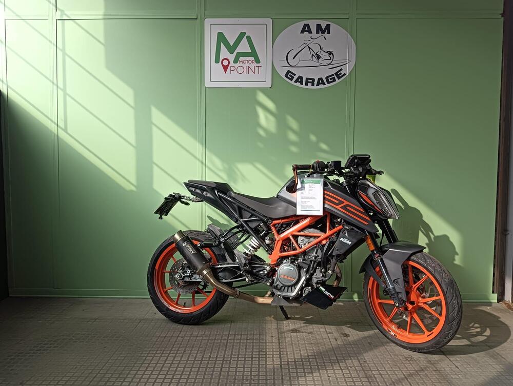 KTM 125 Duke (2021 - 23) (2)