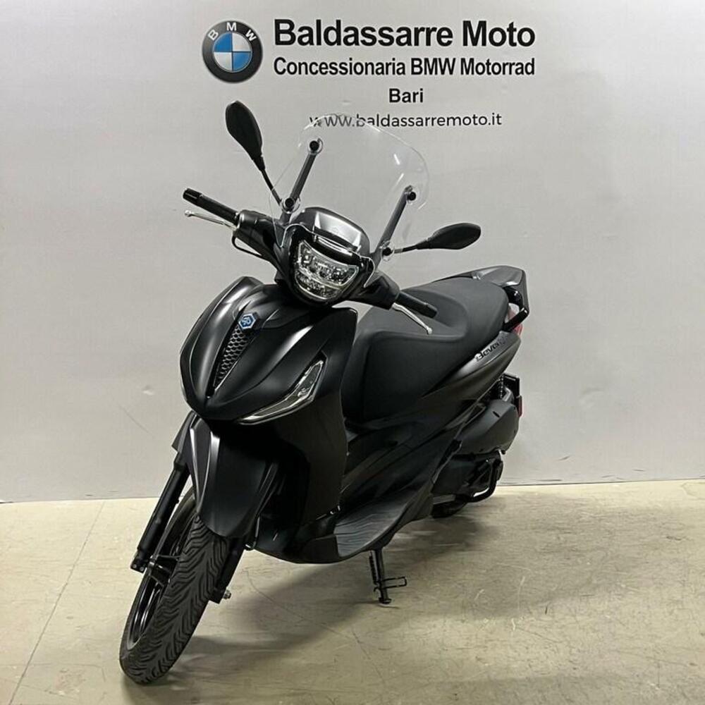 Piaggio Beverly 300 S ABS-ASR (2021 - 25) (3)