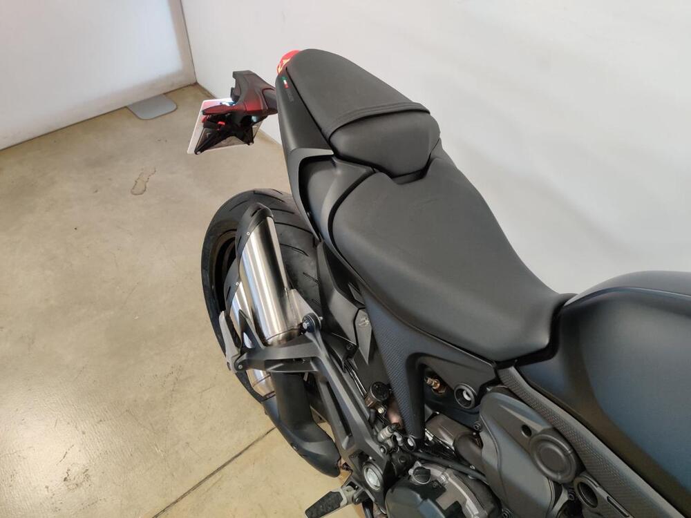 Ducati Monster 937 + (2021 - 25) (7)