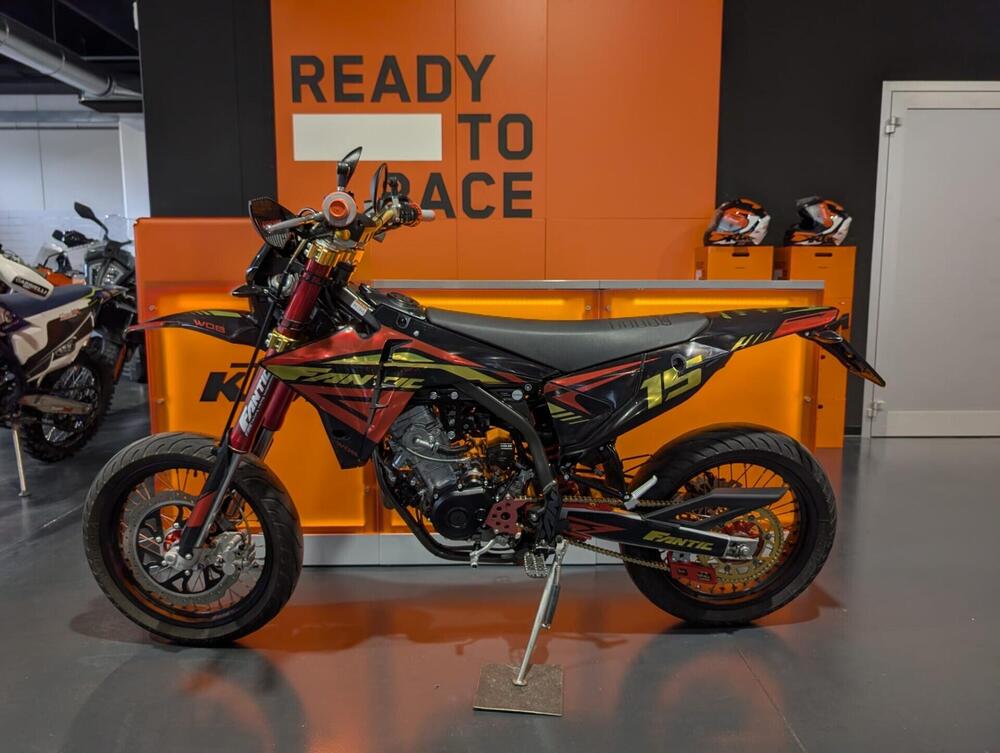 Fantic Motor XMF 125 Motard Competition 4T (2023 - 24) (2)