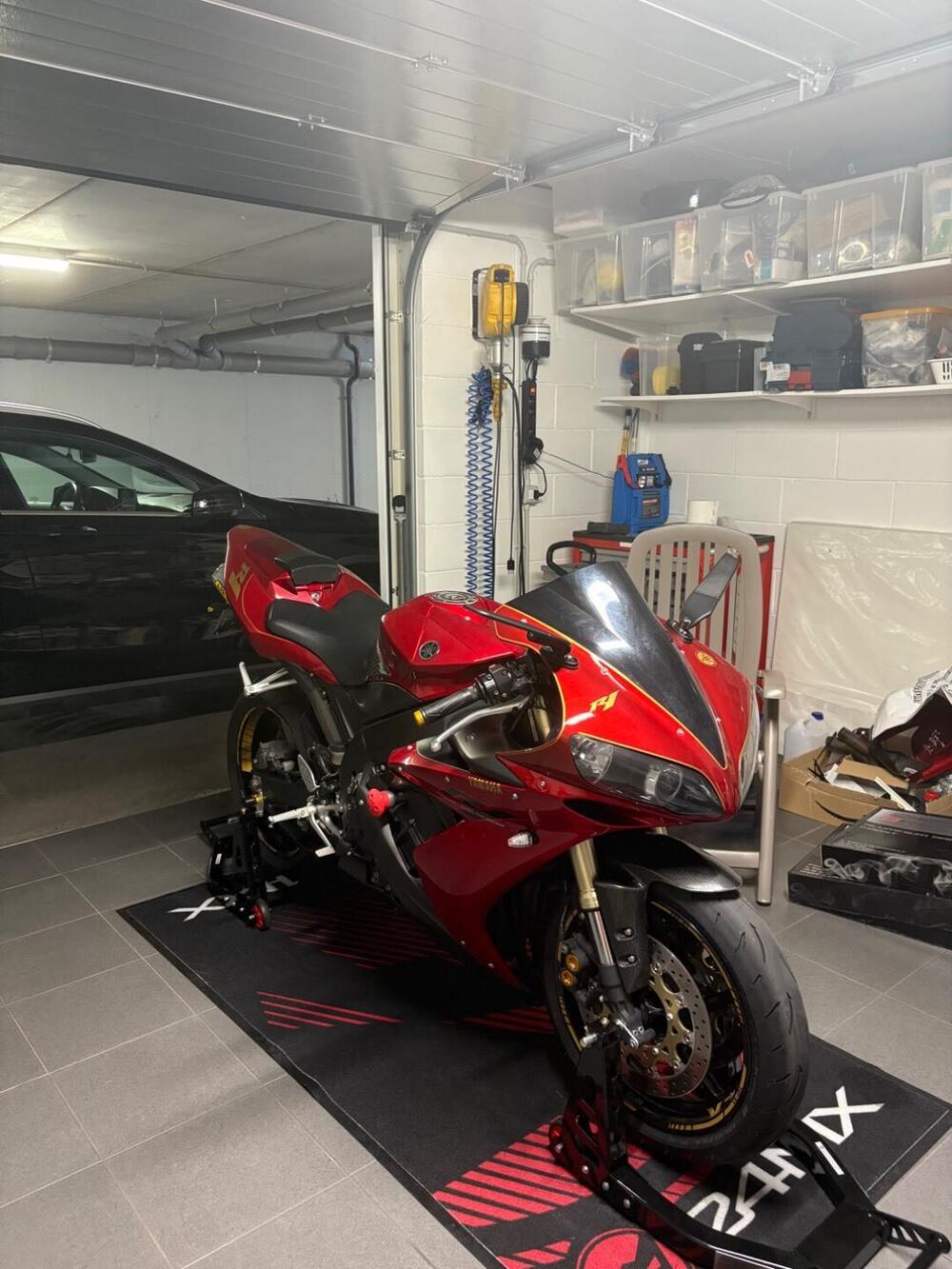 Yamaha YZF R1 (2006 - 07) (9)