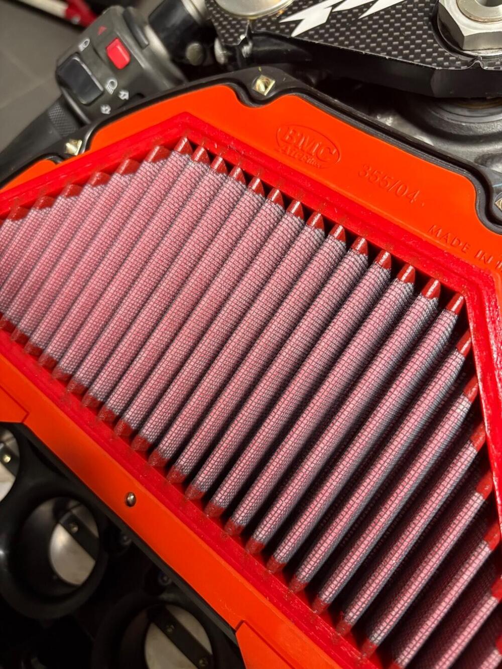 Yamaha YZF R1 (2006 - 07) (10)