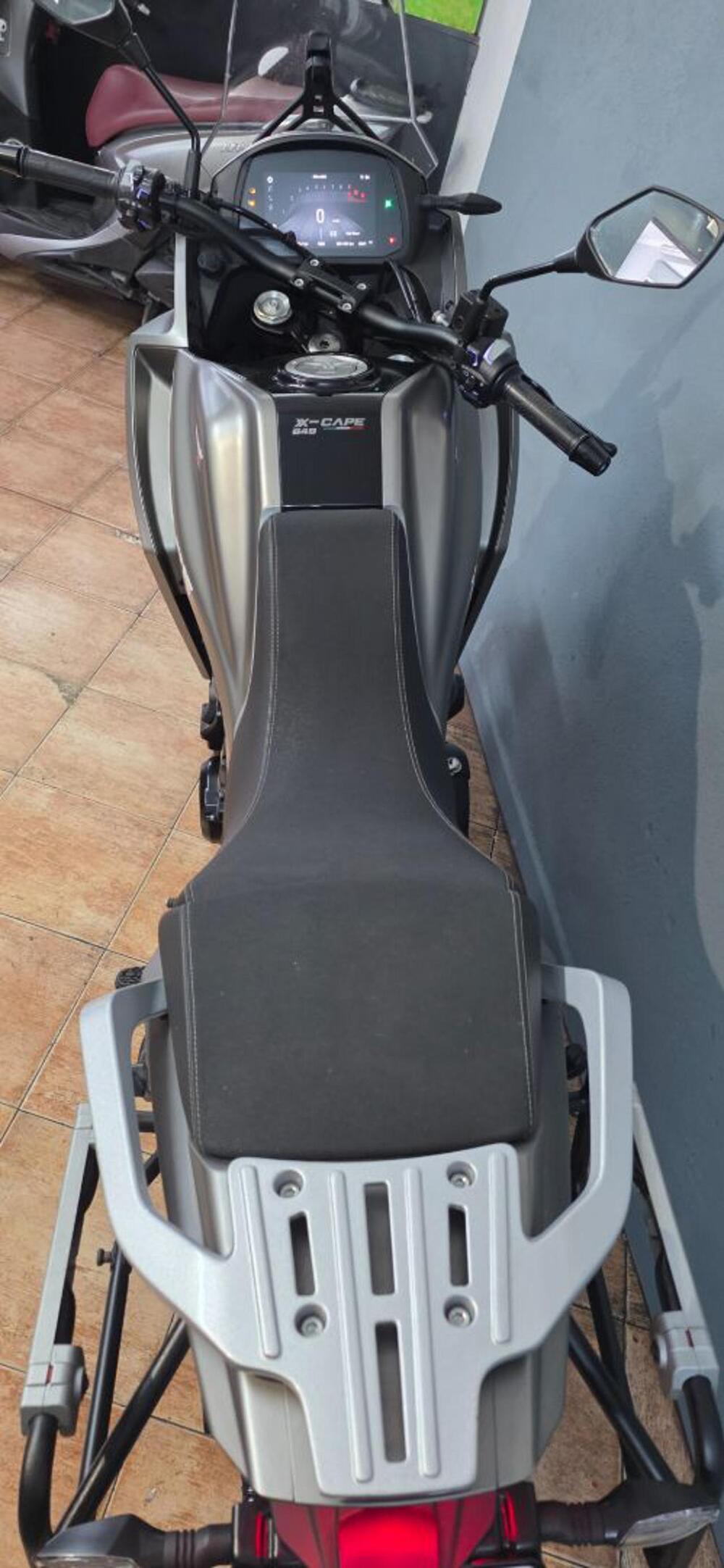 Moto Morini X-Cape 650 (2021 - 26) (4)