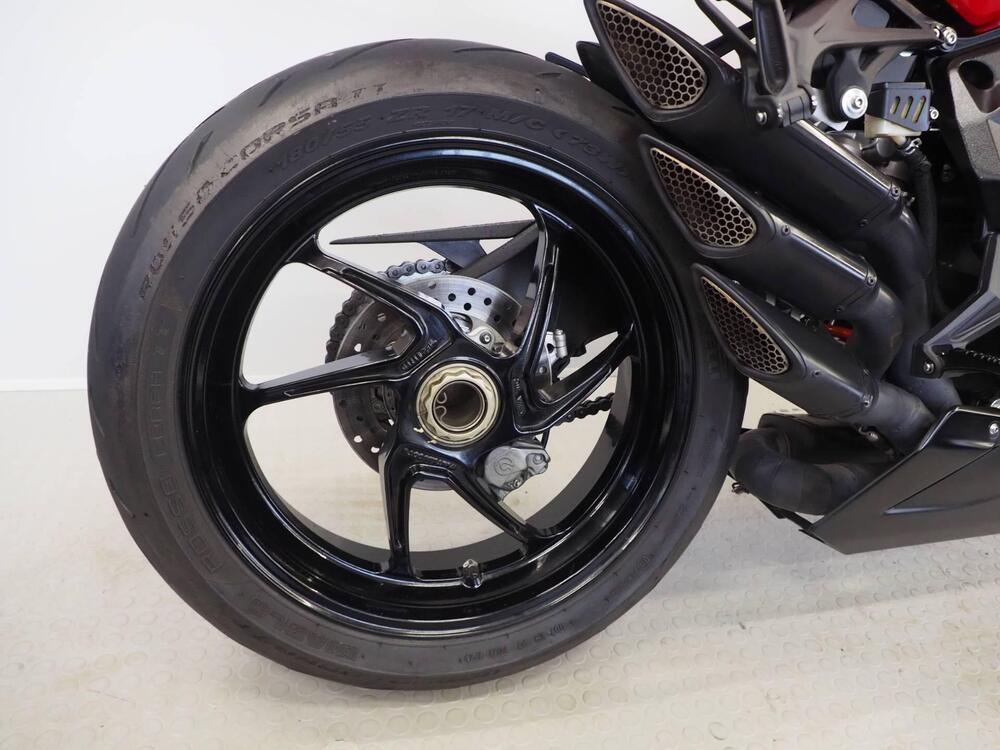 MV Agusta F3 800 Rosso (2021 - 23) (4)