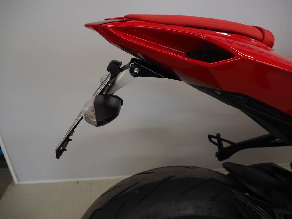 MV Agusta F3 800 Rosso (2021 - 23) (5)