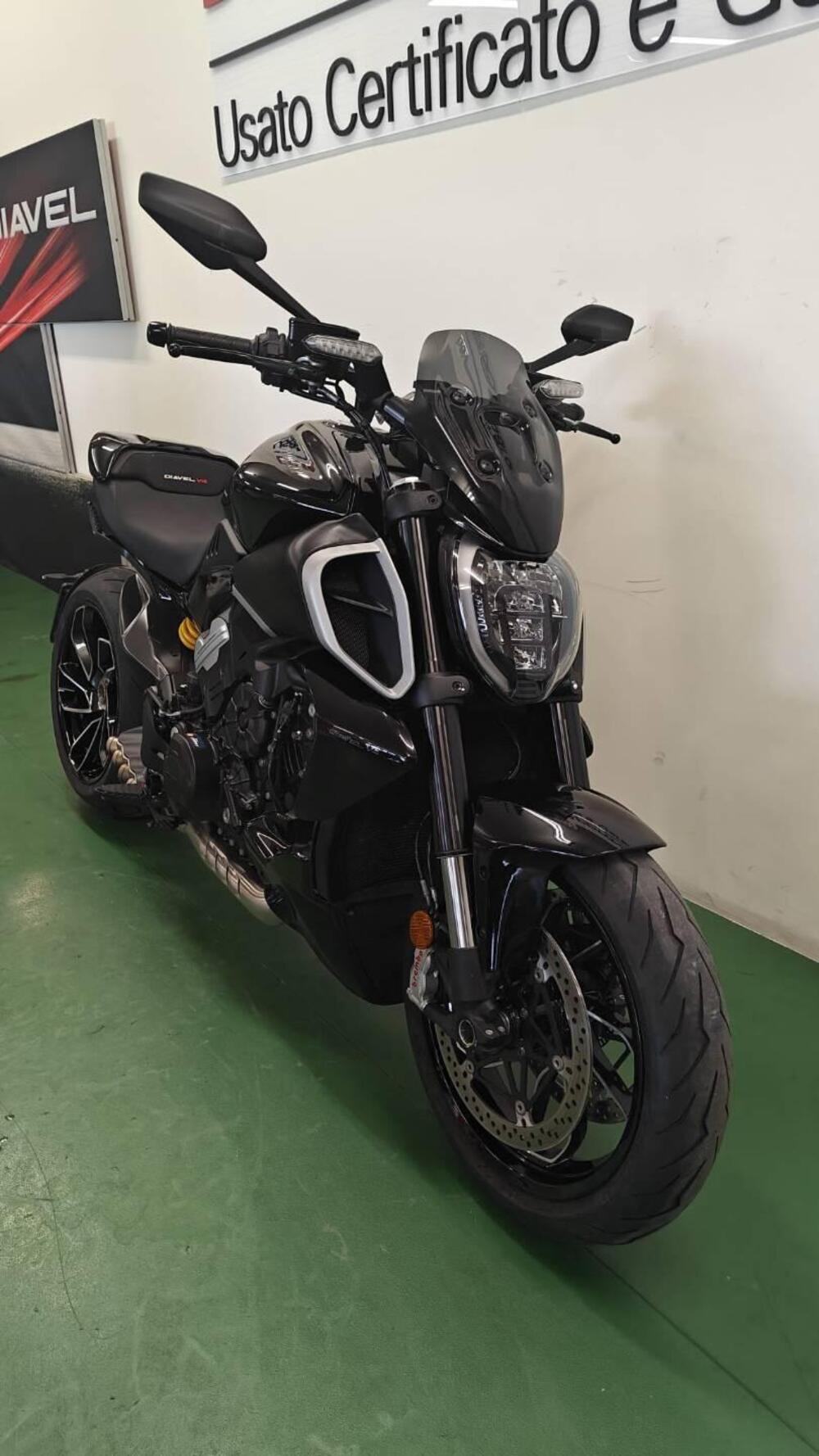 Ducati Diavel V4 (2023 - 26) (3)