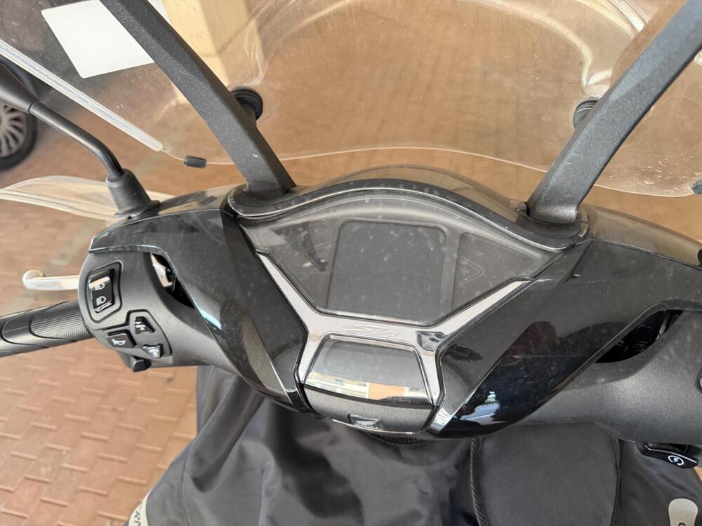 Honda SH 150 (2026) (9)