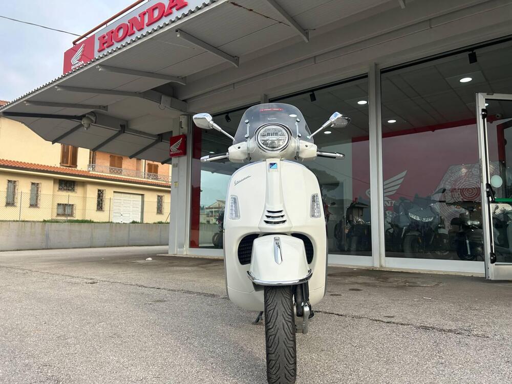 Vespa GTS 300 (2023 - 24) (5)
