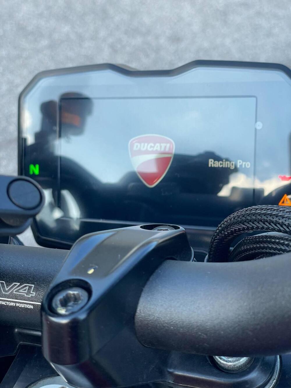 Ducati Streetfighter V4 1100 S (2020) (15)