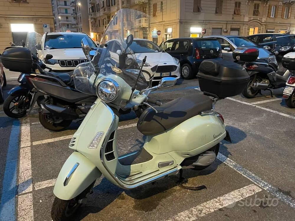 Vespa GTS 300 (2023 - 24) (2)