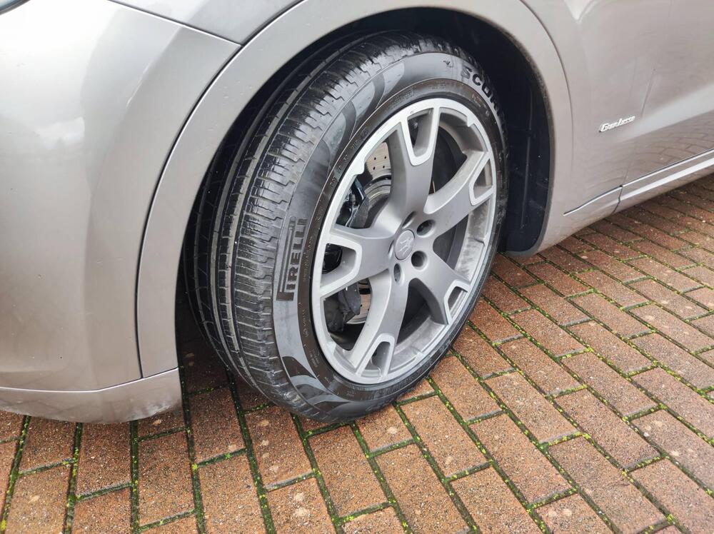 Maserati Levante usata a Salerno (4)