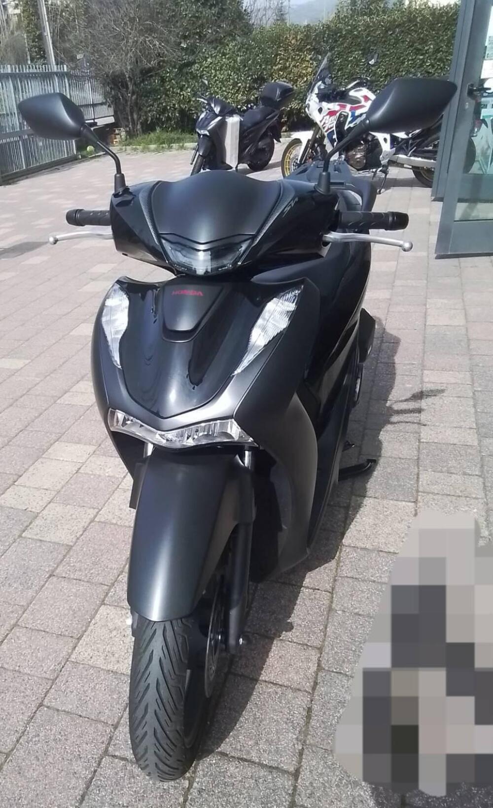 Honda SH 125i (2024 - 25) (15)