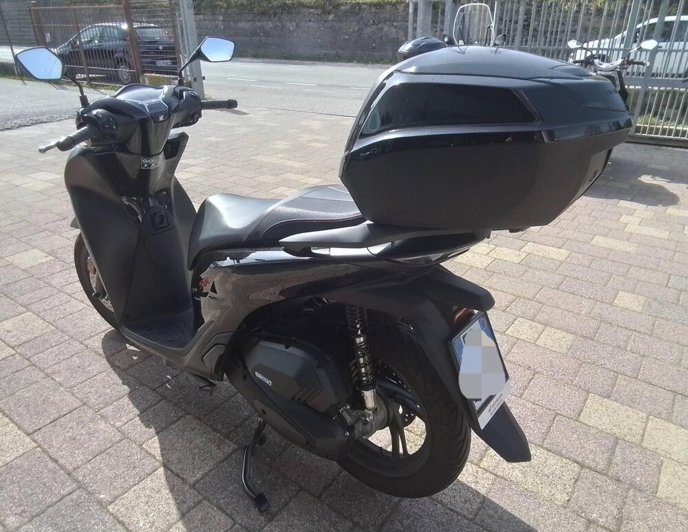 Honda SH 150i (2024 - 25) (15)