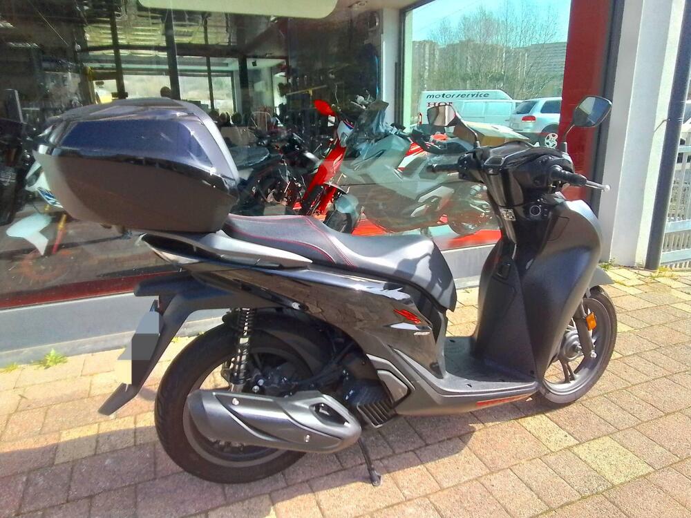 Honda SH 150i (2024 - 25) (16)