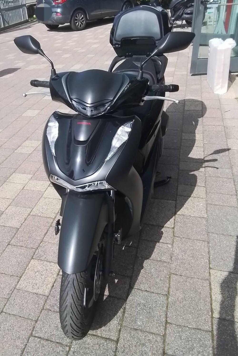 Honda SH 150i (2024 - 25) (17)