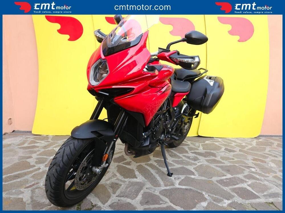 MV Agusta Turismo Veloce 800 Rosso (2021 - 23) (2)