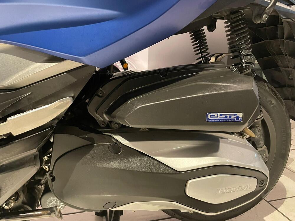 Honda Forza 350 (2022 - 24) (4)