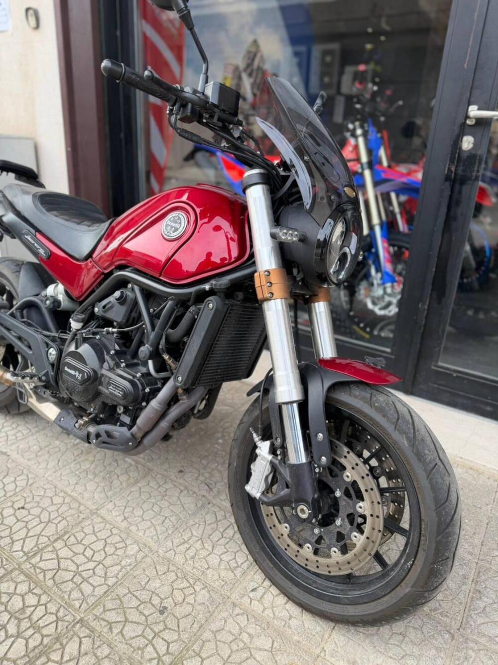 Benelli Leoncino 500 (2021 - 25) (5)