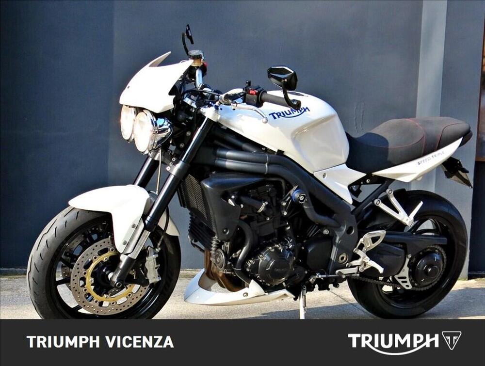 Triumph Speed Triple 1050 (2005 - 11) (11)