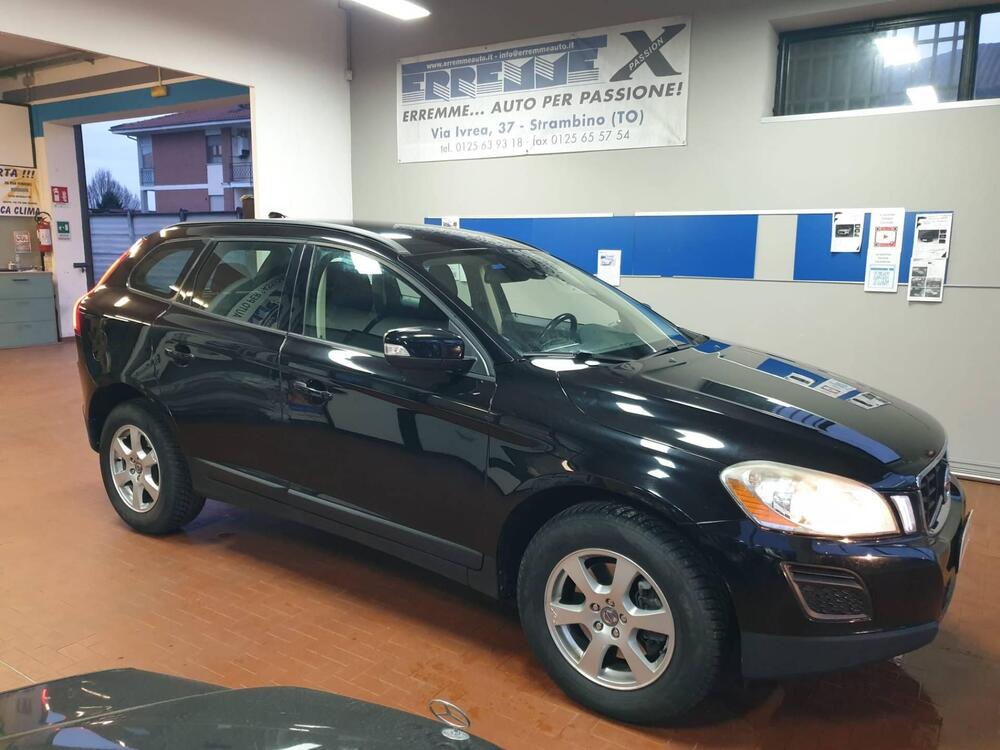 Volvo XC60 usata a Torino (3)