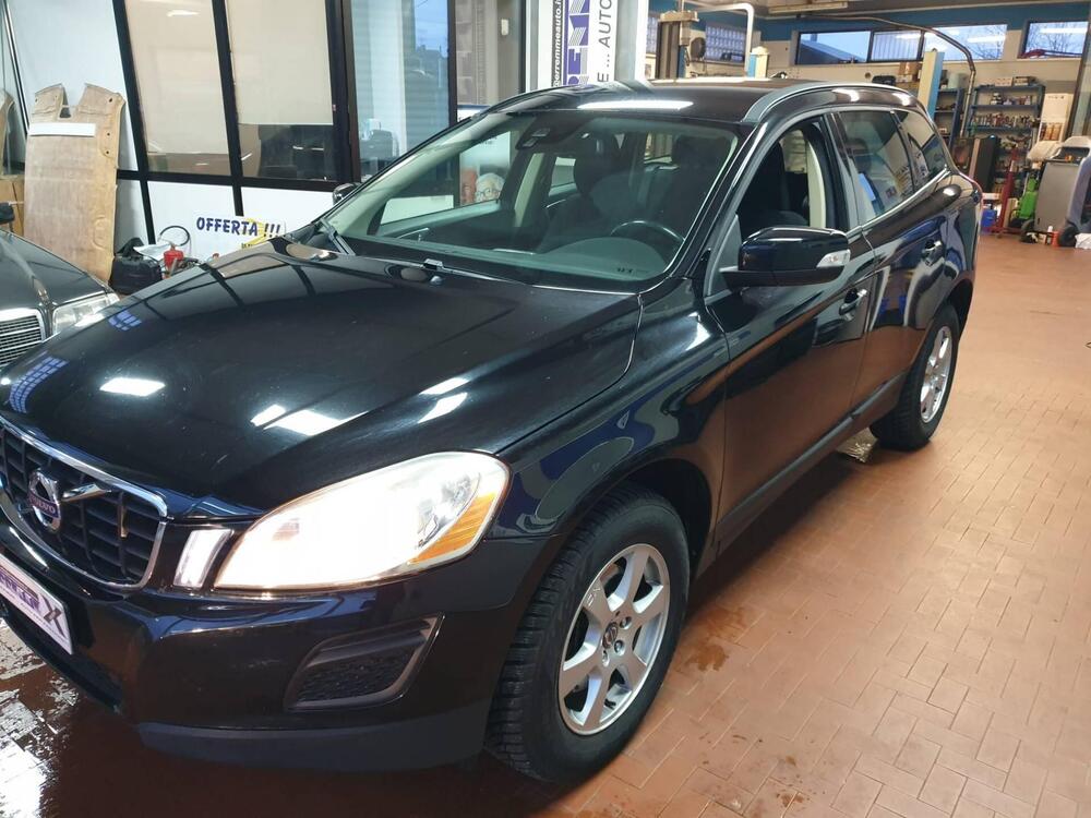 Volvo XC60 usata a Torino (4)