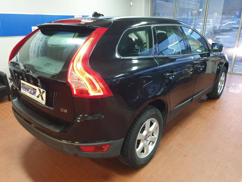 Volvo XC60 usata a Torino (6)