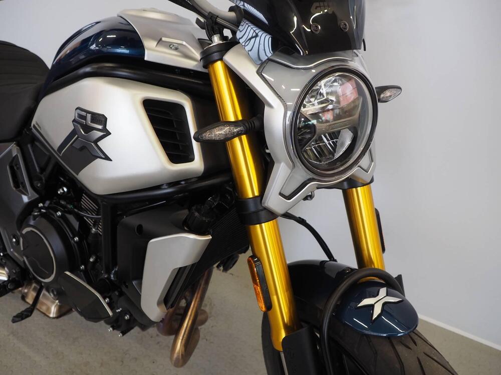 CFMOTO 700CL-X Sport (2022 - 26) (8)