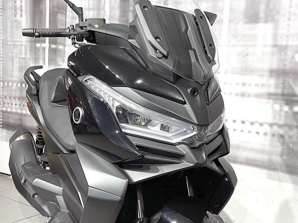 Voge Sfida SR4 MAX (2024 - 26) (9)