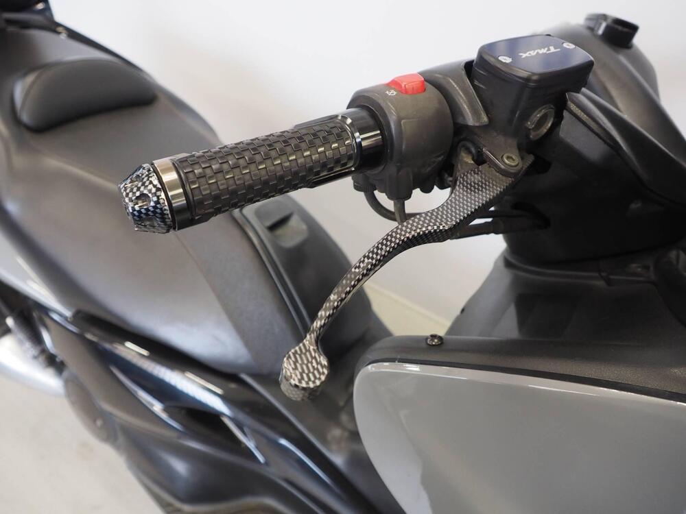 Yamaha T-Max 500 (2004 - 07) (4)