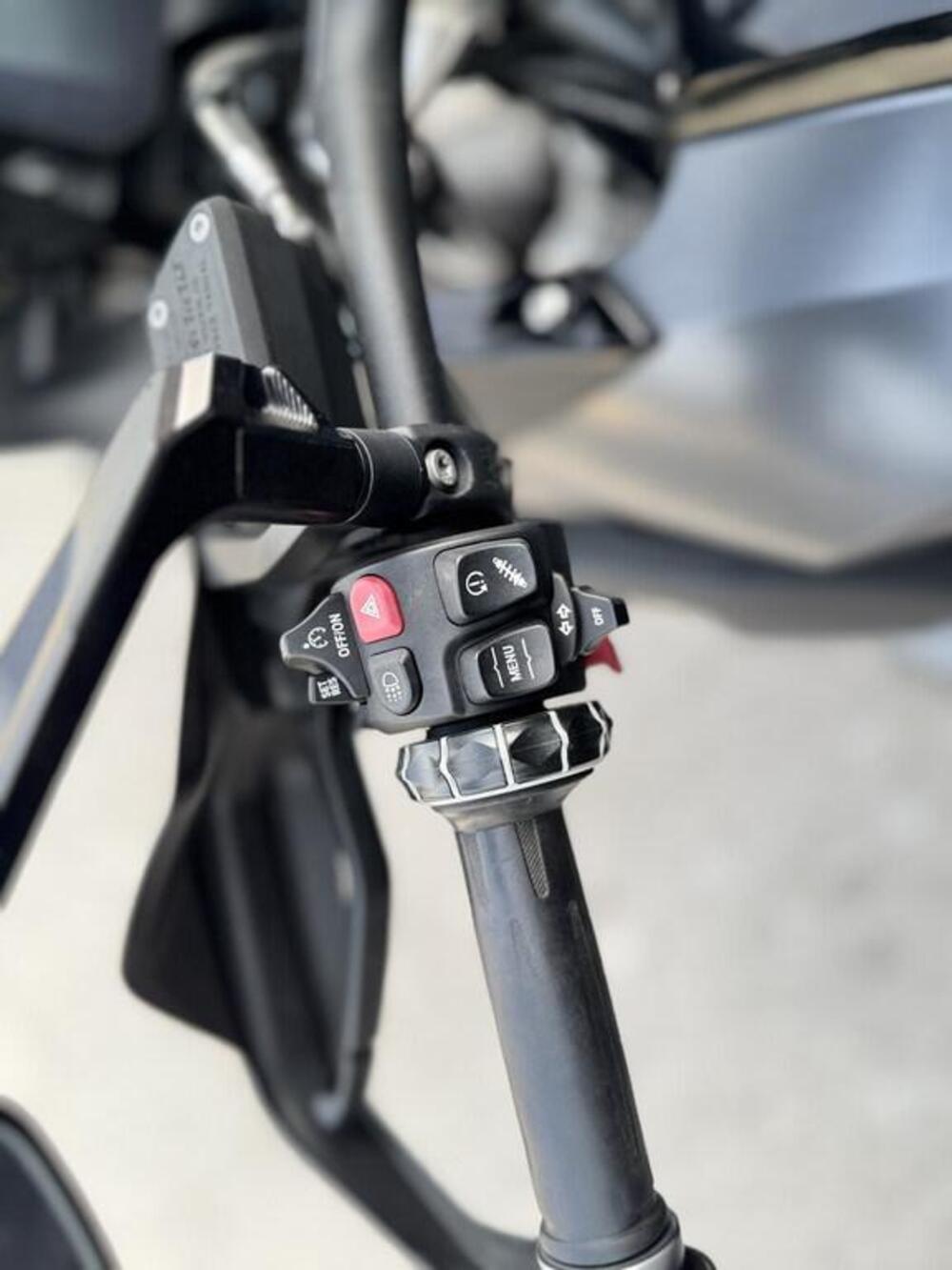 Bmw R 1250 GS (2021 - 24) (6)