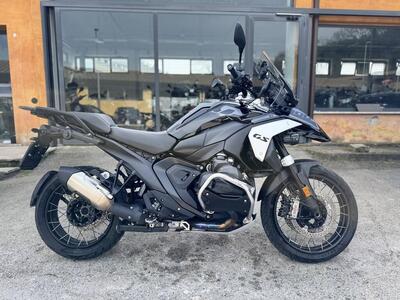 Bmw R 1300 GS Triple Black (2023 - 26) usata