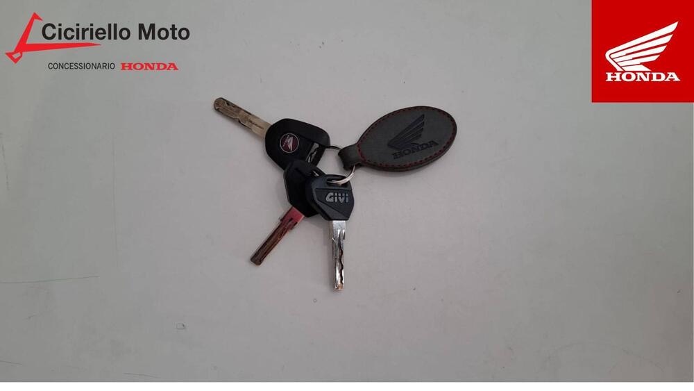 Honda Africa Twin CRF 1000L (2018 - 19) (4)