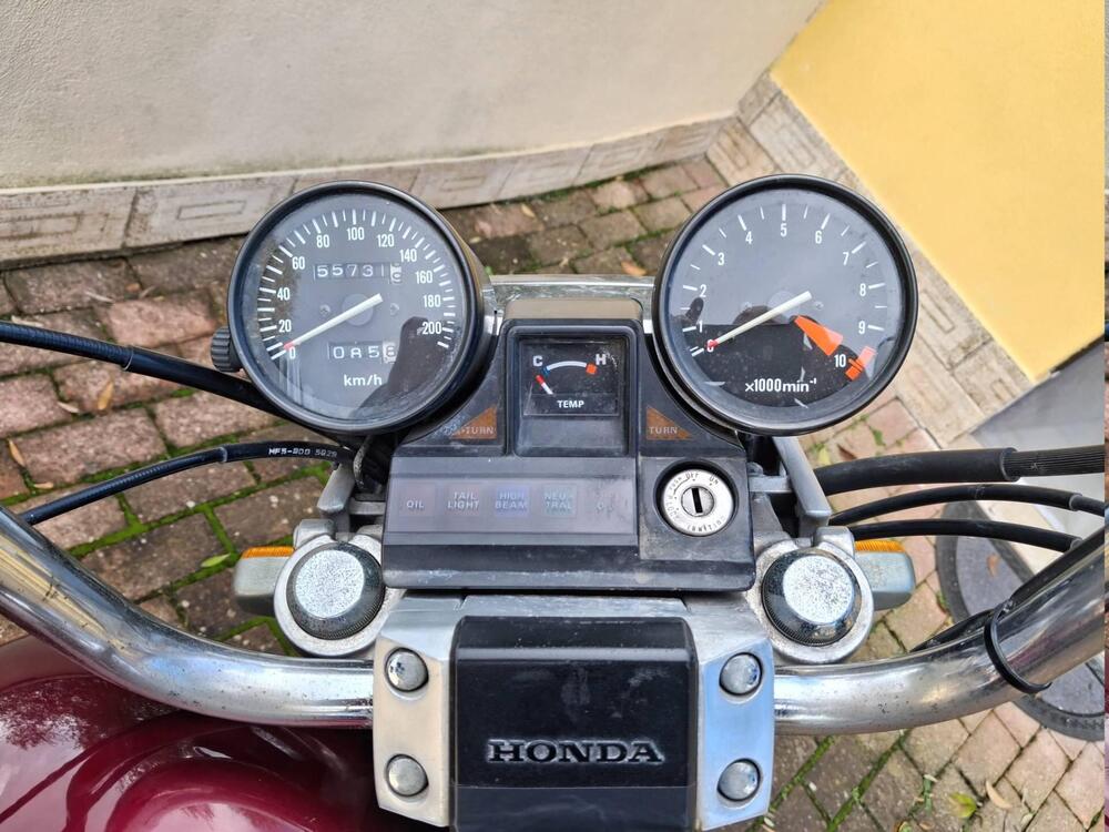 Honda VT 500 Custom (2)