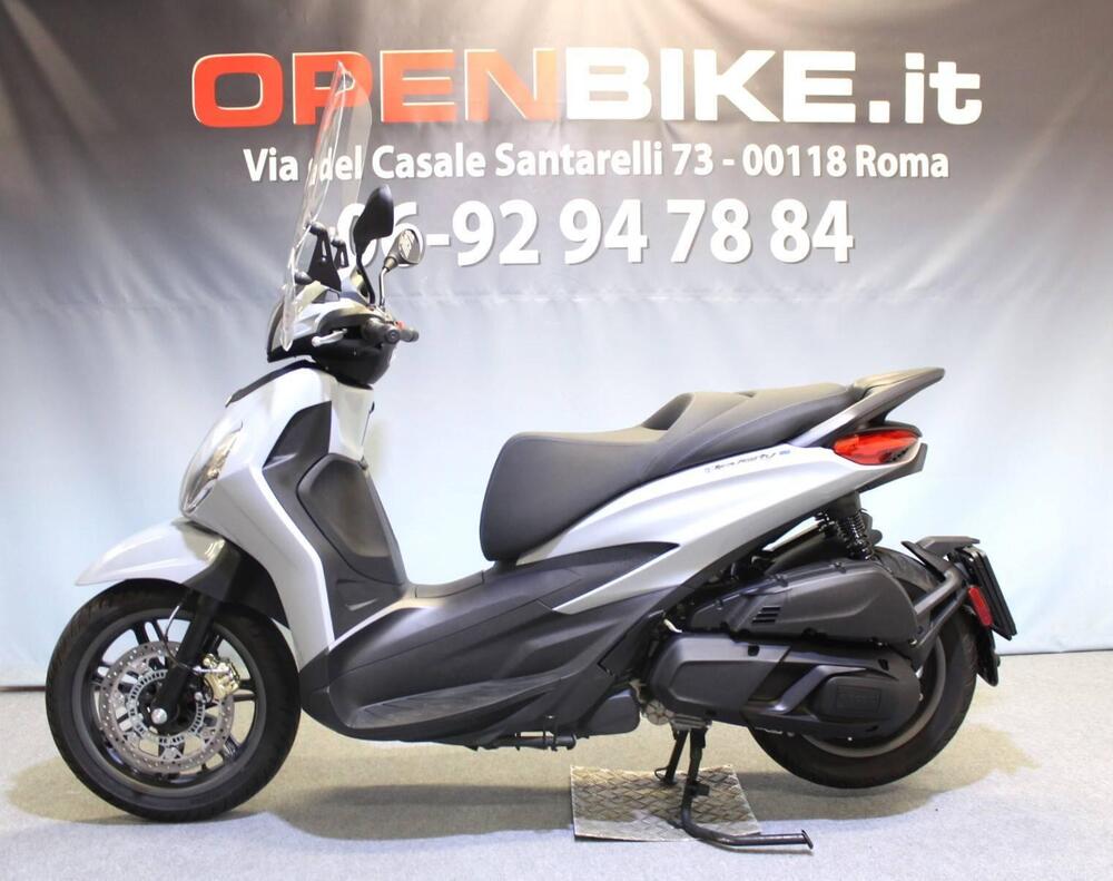 Piaggio Beverly 400 S (2025 - 26) (2)