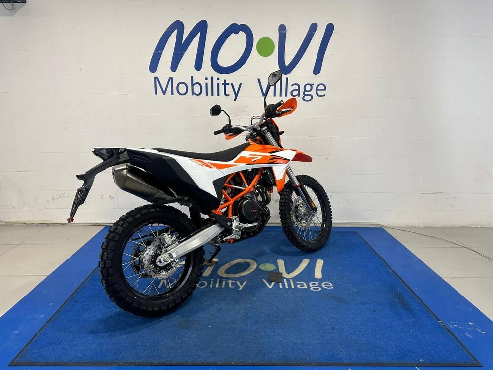 KTM 690 Enduro R (2026) (2)