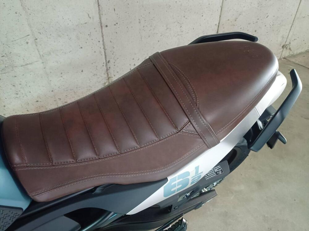 Moto Morini SEIEMMEZZO SCR (2022 - 26) (9)